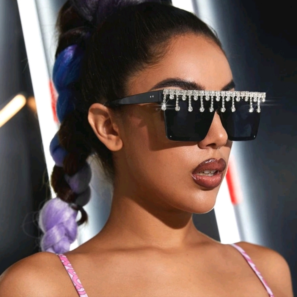Let's Partaaay Sunglasses 😎 ✨️
